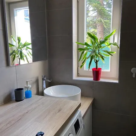 Garden Apartman House ペーチ
