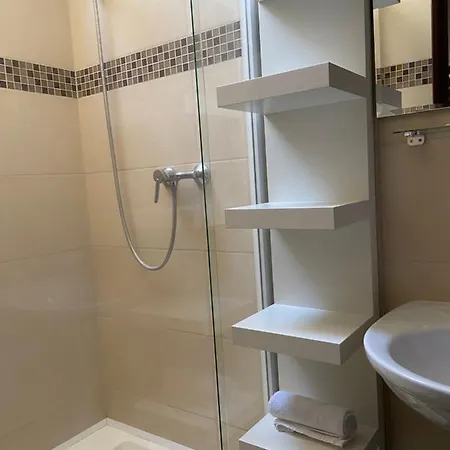 Garden Apartman House * Pecs