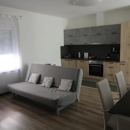 Garden Apartman House Apartment Pecs